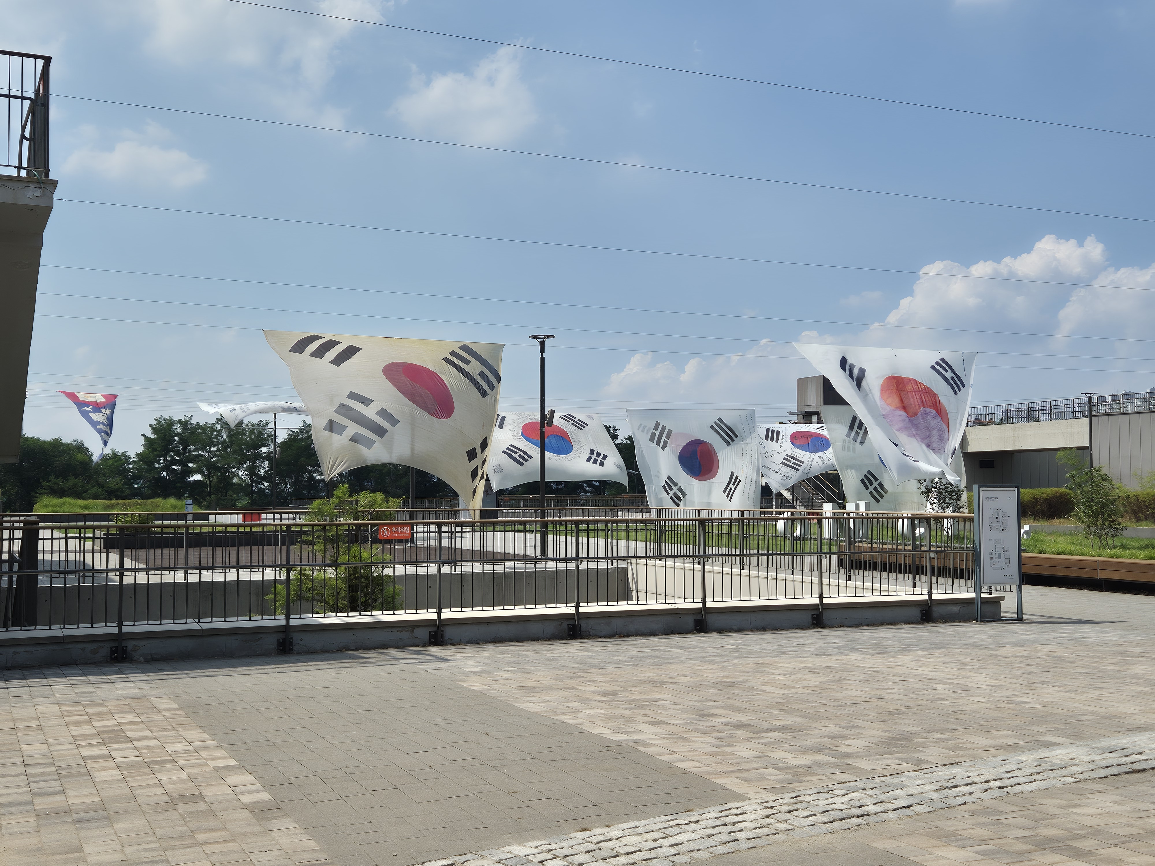 KakaoTalk_20250807_104824278_07.jpg